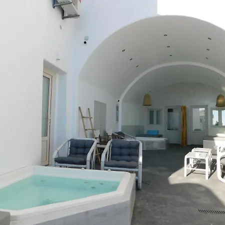 Center View Suites * Fira (Santorini)